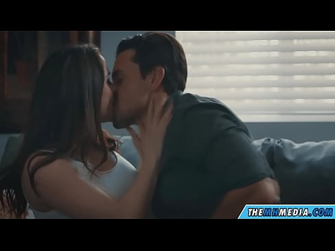 ❤️ Sexo romântico com uma boa mãe mocinha ❌ Porno em nós